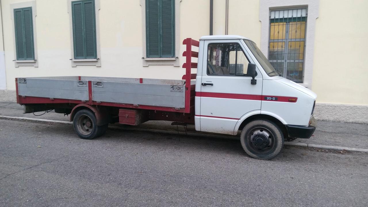 Iveco Daily trasporto auto