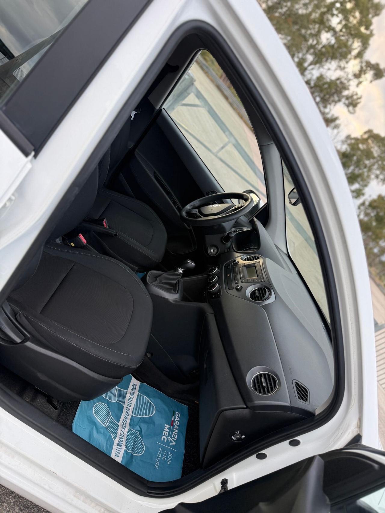 Hyundai i10 1.2 5 porte Classic