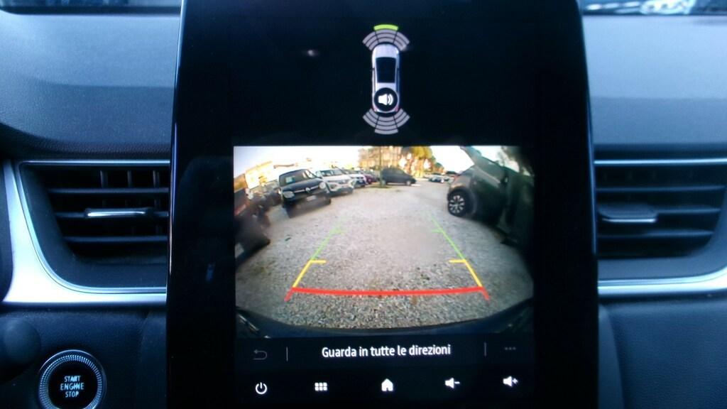 Renault Captur 1.6 Hybrid Techno E-Tech Auto