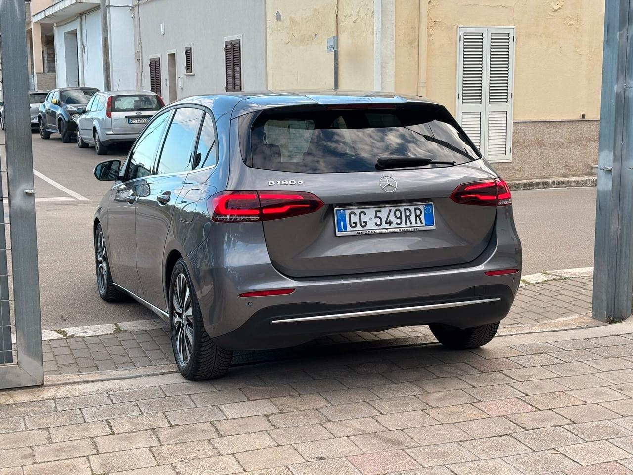 Mercedes-benz B180d 2.0 116cv Executive - 2021