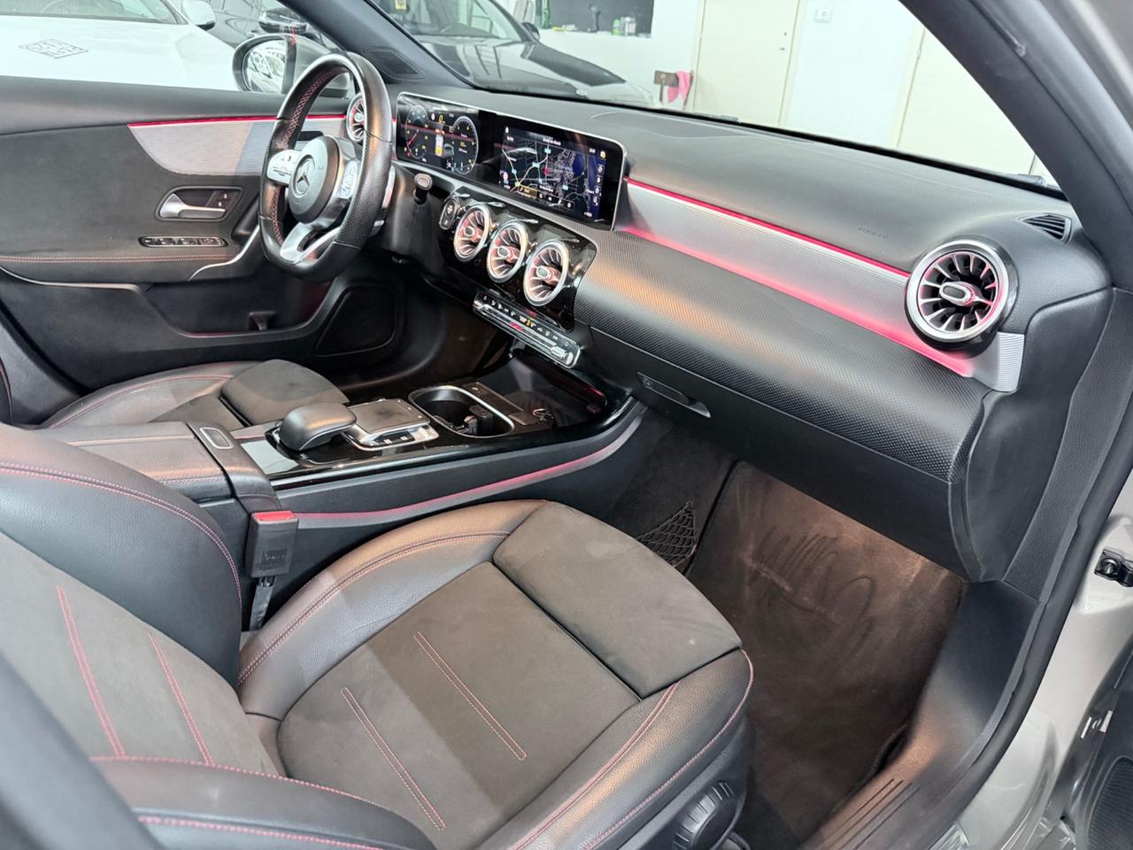 Mercedes-benz A 180d 116CV Automatic AMG-Line NEOPATENTATO