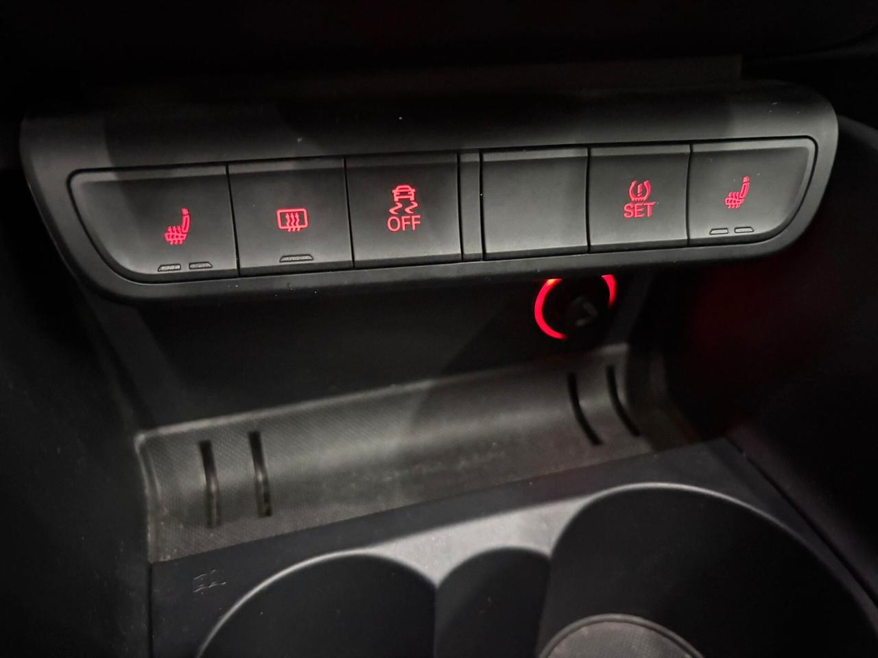 Audi A1 1.6 TDI 105 CV Ambition Tetto Apribile