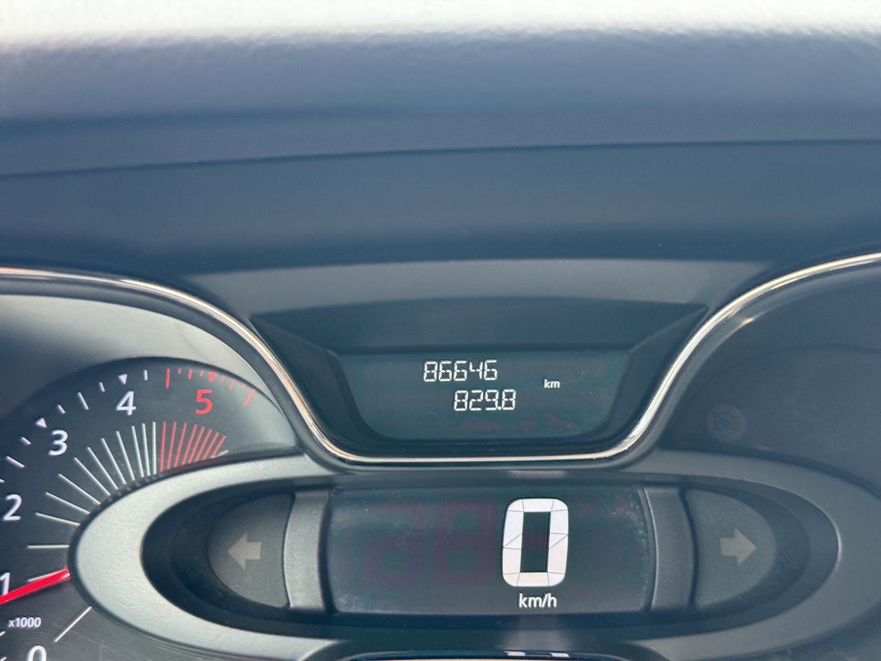 Renault Captur dCi 8V 90 CV EDC Start&Stop Energy Hypnotic