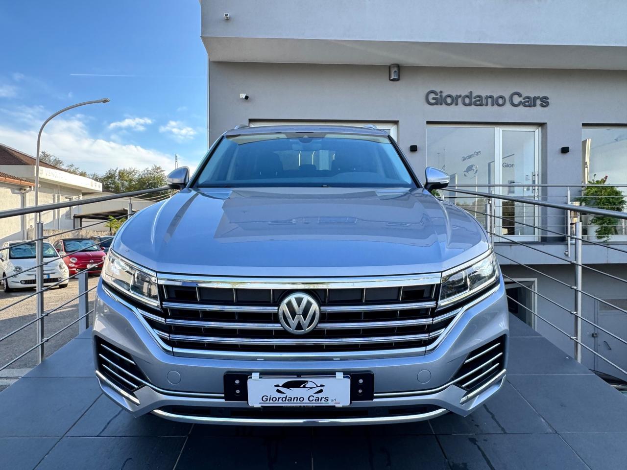 Volkswagen Touareg 3.0 V6 TDI 286 CV SCR R line open edition