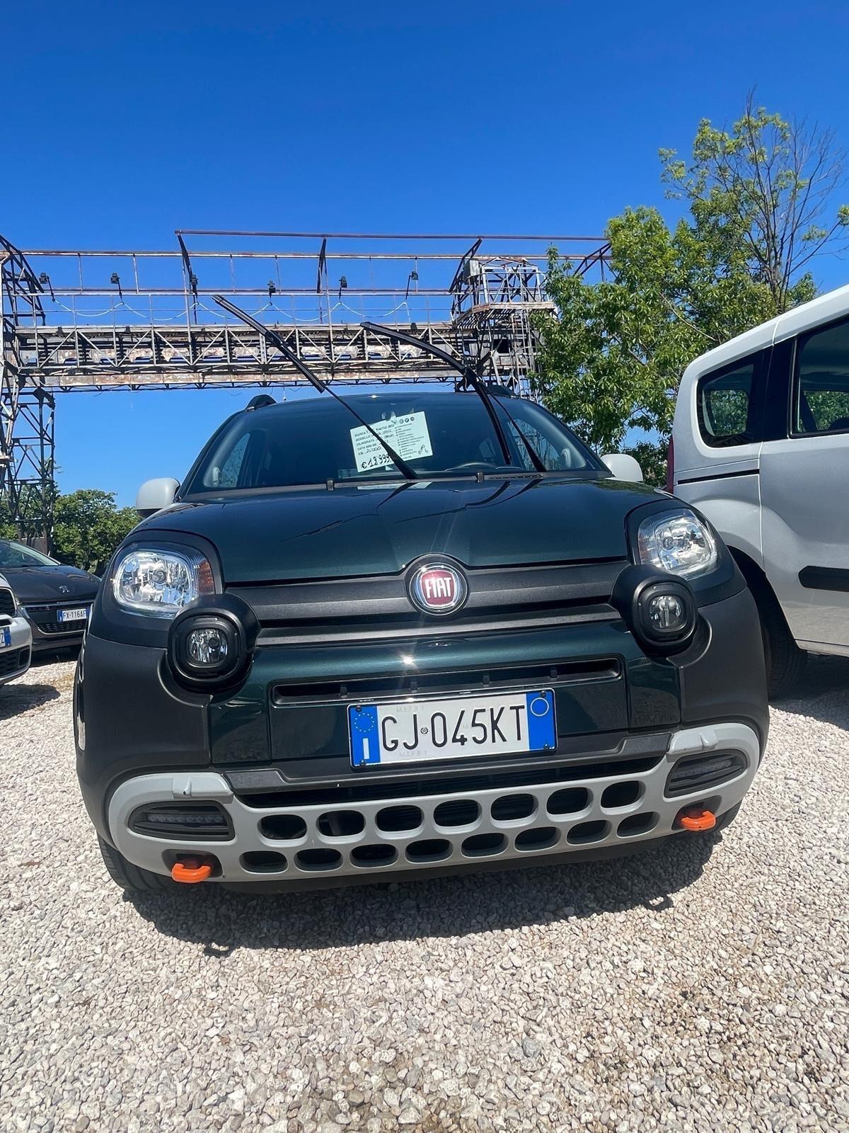 Fiat Panda 1.0 FireFly S&S Hybrid City Cross