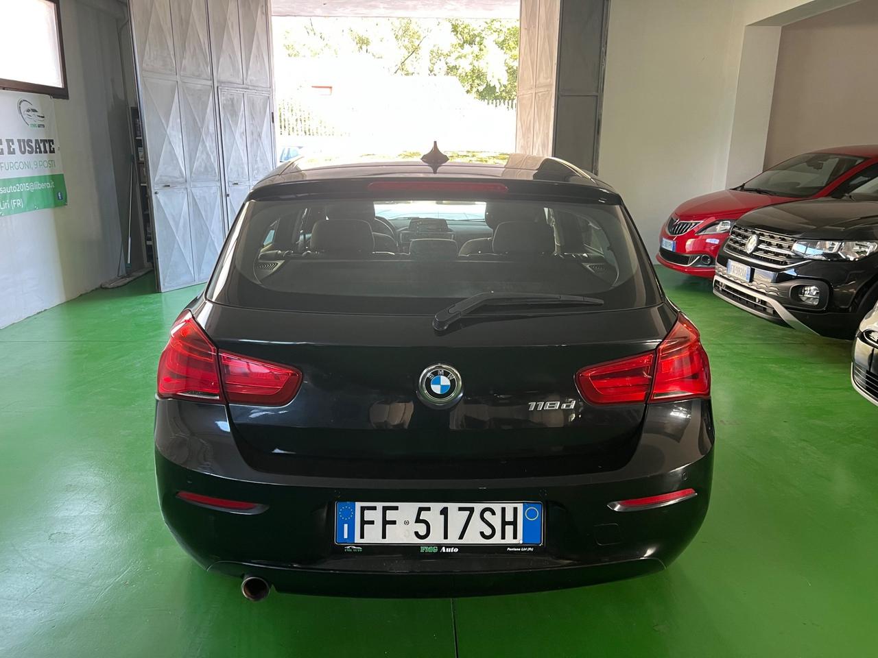 Bmw 118 118d 5p. Advantage