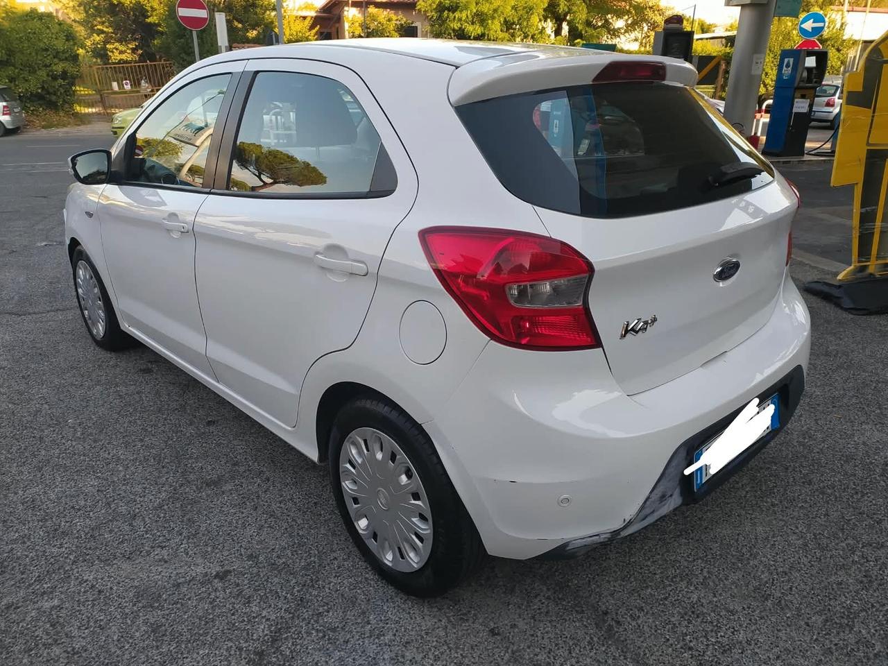 Ford Ka 1.2 Ultimate E6 offerta del mese