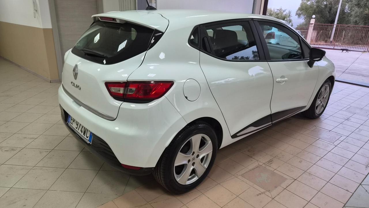 Renault Clio 1.2 75CV 5 porte Live