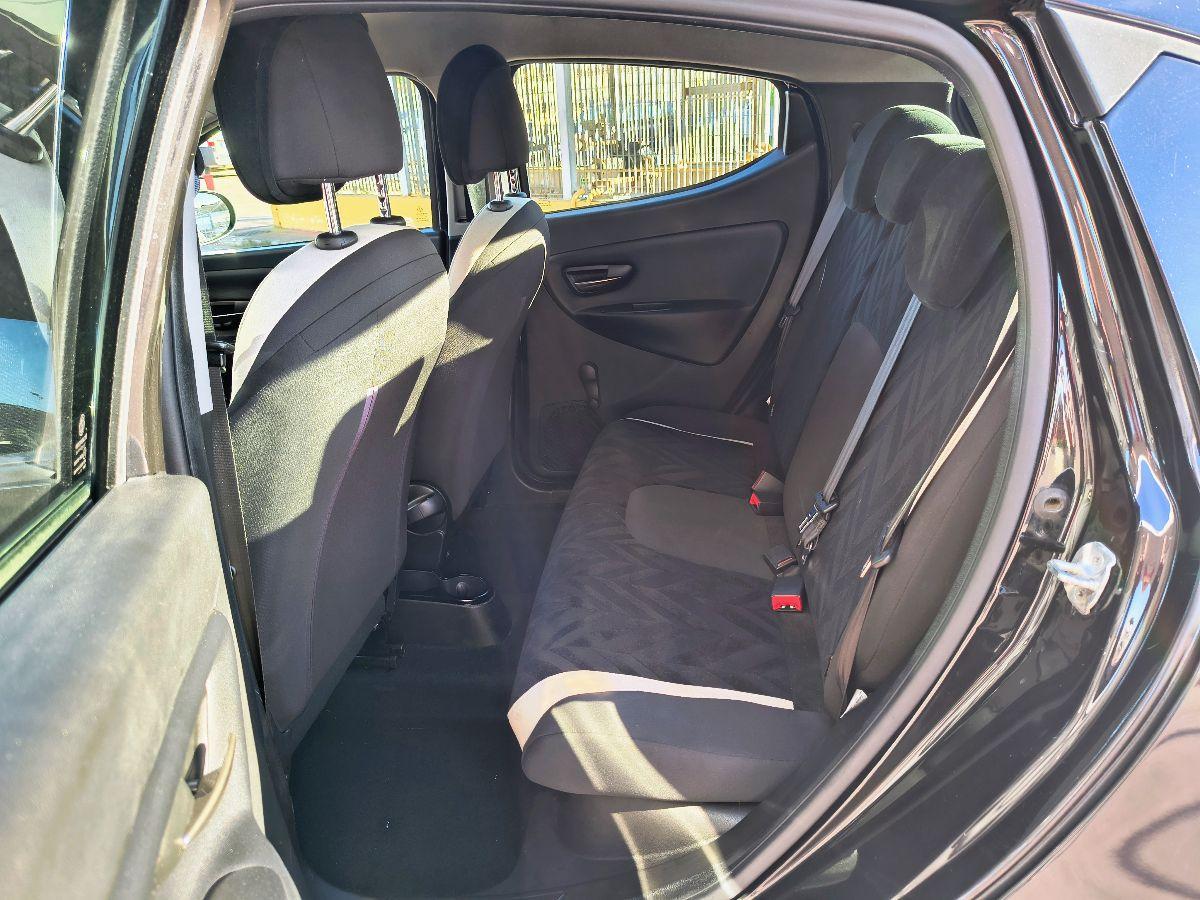 LANCIA - Ypsilon - 1.2 69 CV 5p. GPL Ecochic Gold