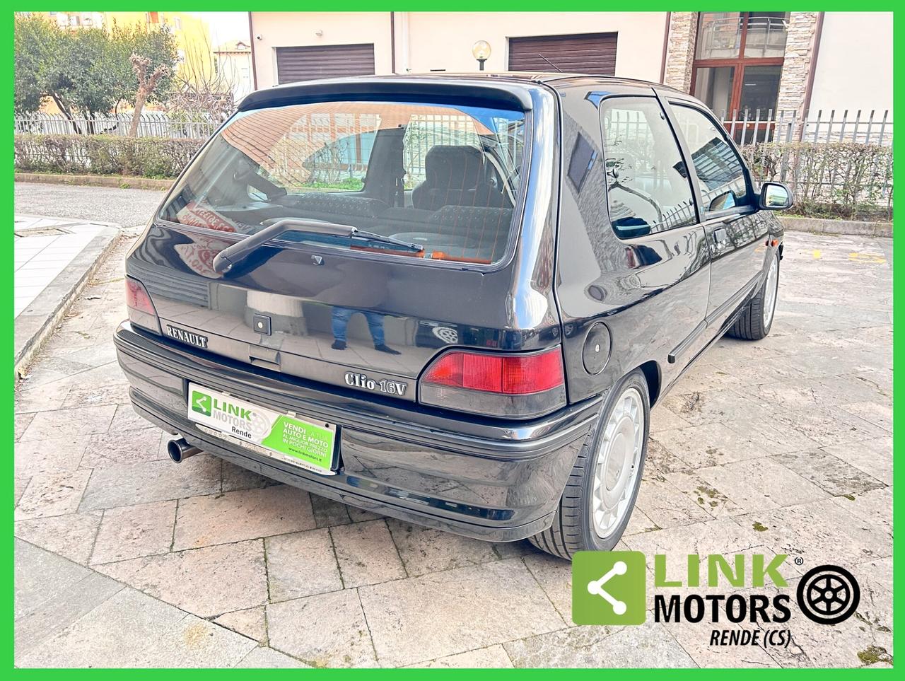 Renault Clio 1.8i 16V 04/1992