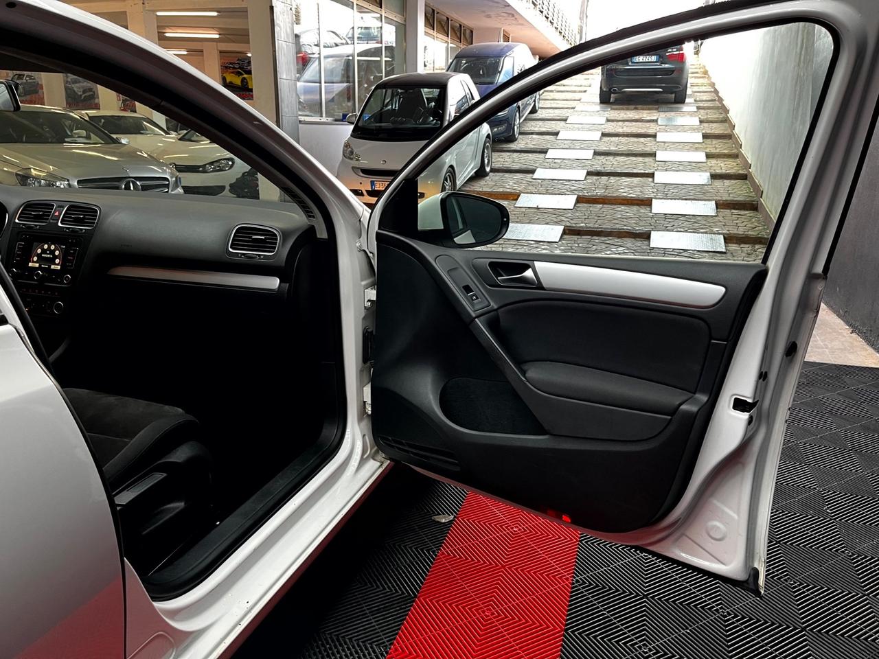 Volkswagen Golf 2.0 TDI Highline - FABIANOAUTO