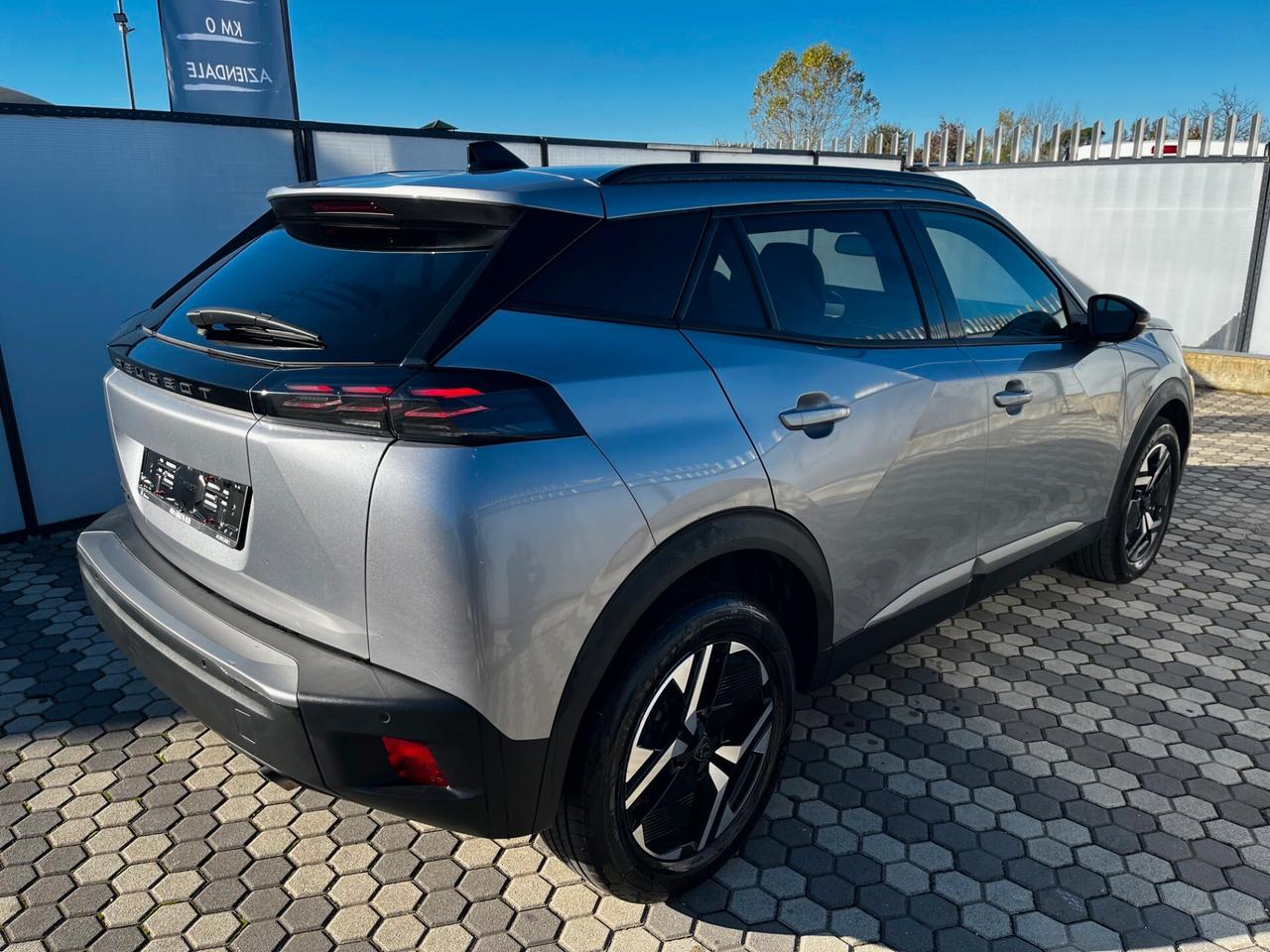 Peugeot 2008 PureTech 100 S&S Allure