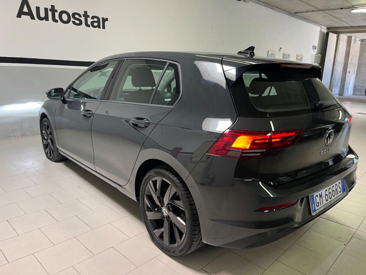 Volkswagen Golf 1.0 eTSI EVO DSG Life 2023