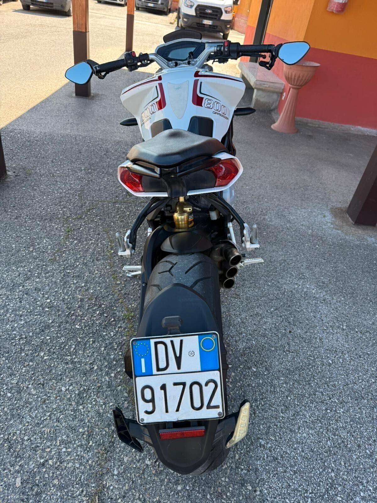 Mv Agusta brutale 800 dragster permuta auto/moto