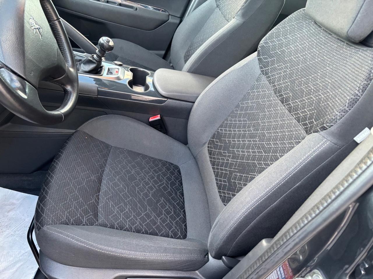 Peugeot 3008 BlueHDi 120 S&S Access