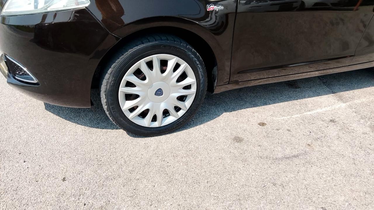 Lancia Ypsilon 1.2 BENZINA