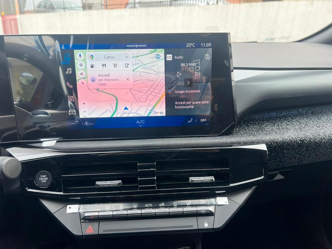 Renault Nuova Clio TCe 115 CV Techno