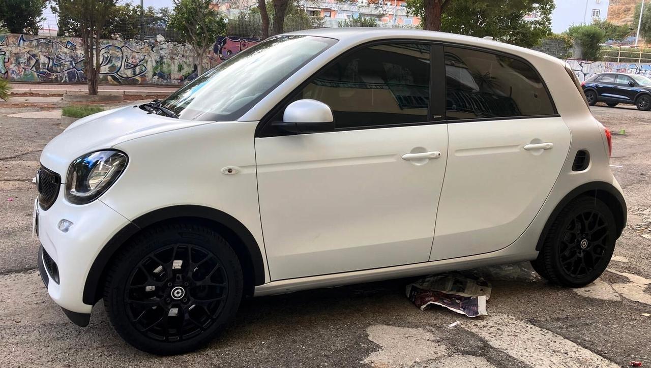 Smart ForFour 90 0.9 Turbo Passion GPL e pack sportivo