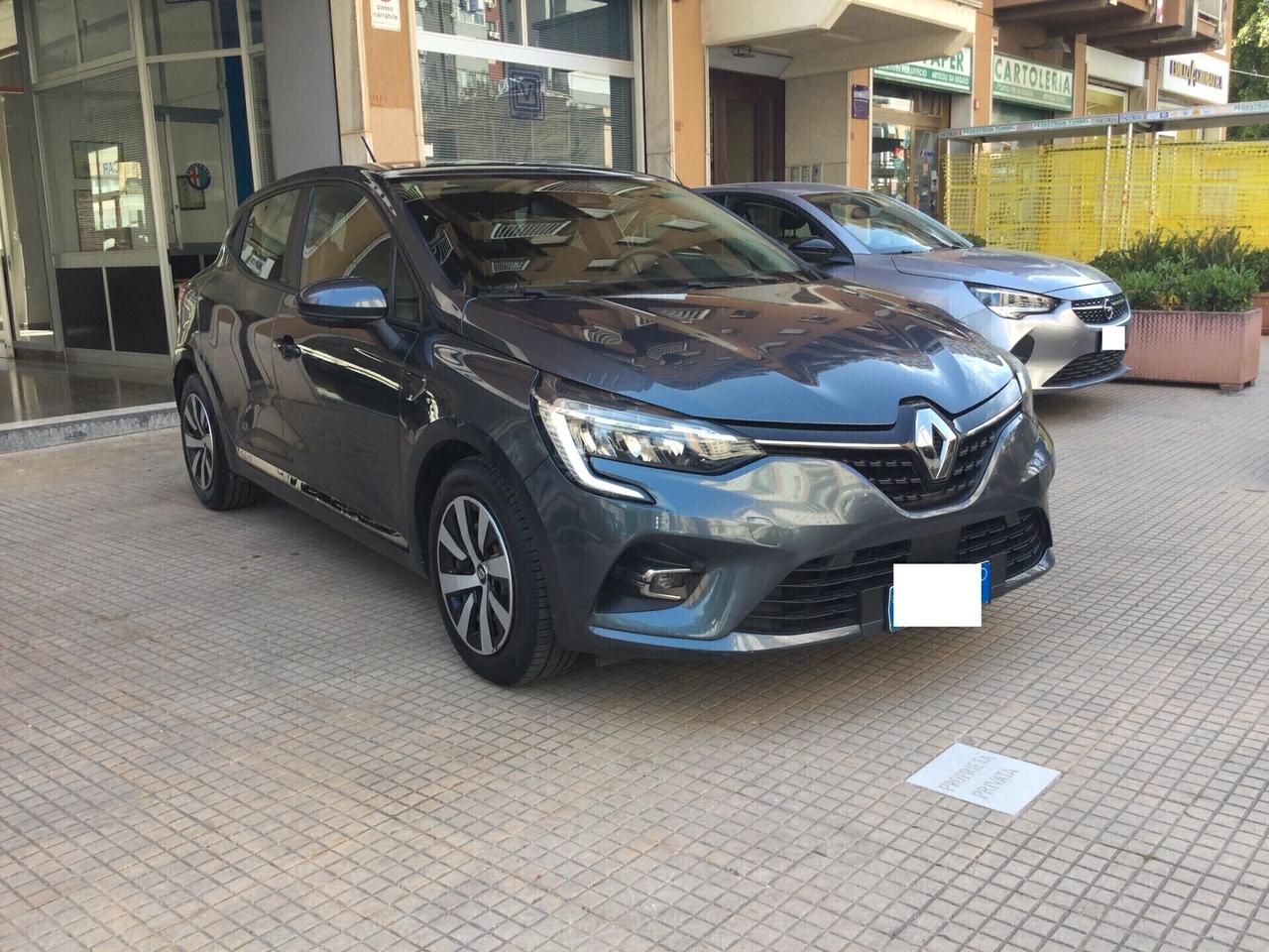 Renault Clio Full Hybrid E-Tech 140 CV 5 porte Intens