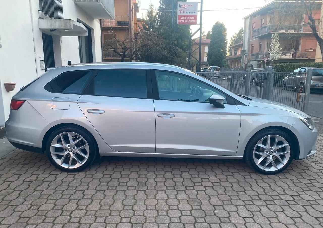 Seat Leon 1.6 TDI 105 CV ST Business NAVI