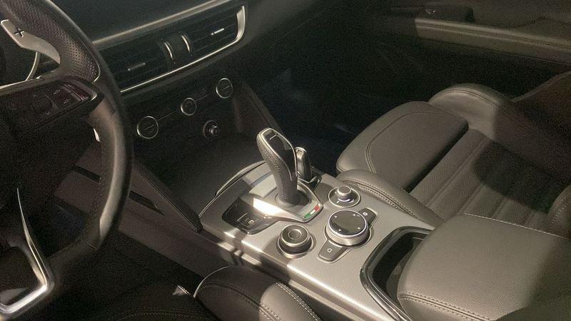 Alfa Romeo Stelvio 2.2 Turbodiesel 210 CV AT8 Q4 Veloce