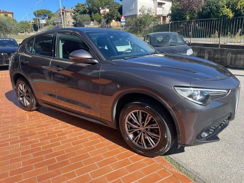 Alfa Romeo Stelvio Stelvio 2.2 Turbodiesel 210 CV AT8 Q4 Business