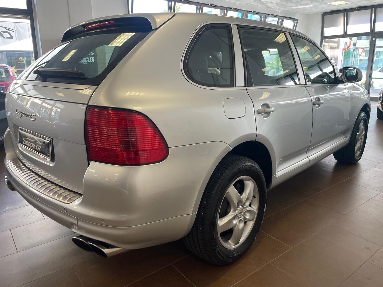 Porsche Cayenne 3.2 S V6 cat