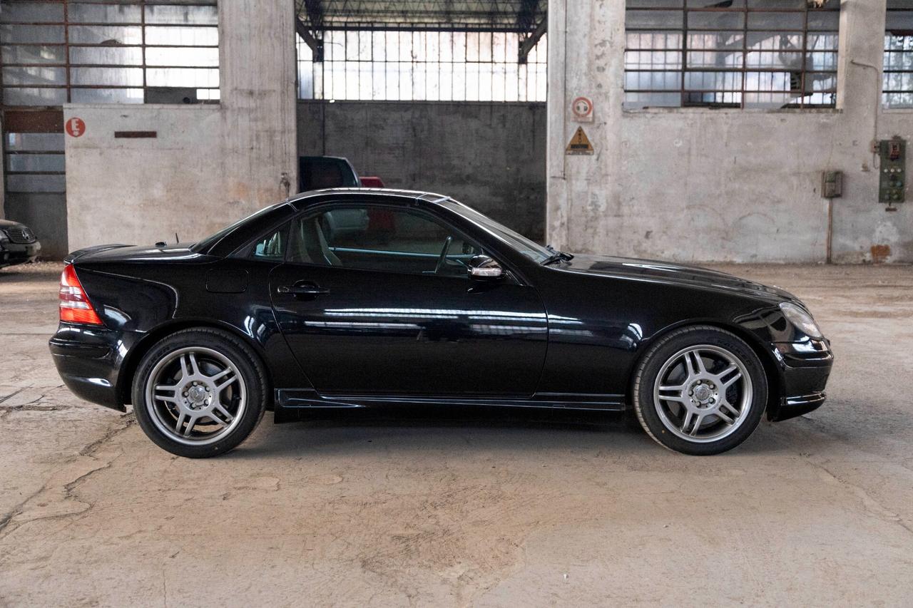 Mercedes-benz SLK 32 Kompressor cat AMG