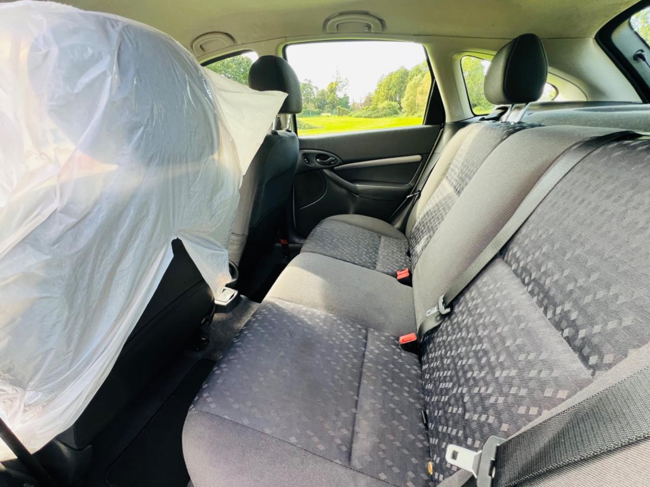 Ford Focus 1.6i 16V cat 5p. Ghia