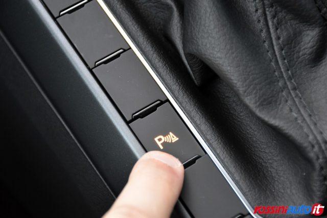 VOLKSWAGEN Taigo 1.0 TSI 115 CV R-LINE TECH PACK MATRIX LED + REARV