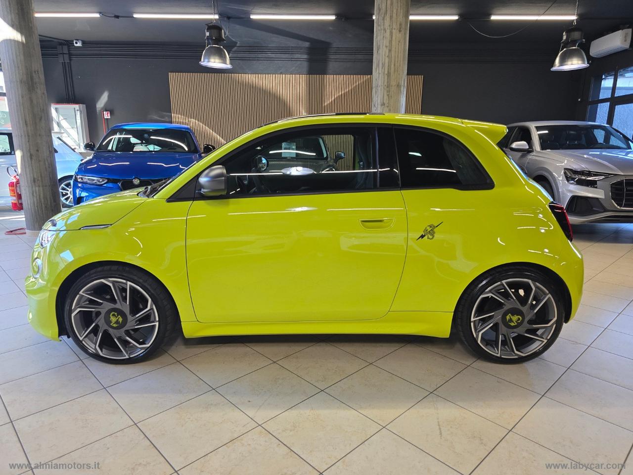 ABARTH 500e Turismo
