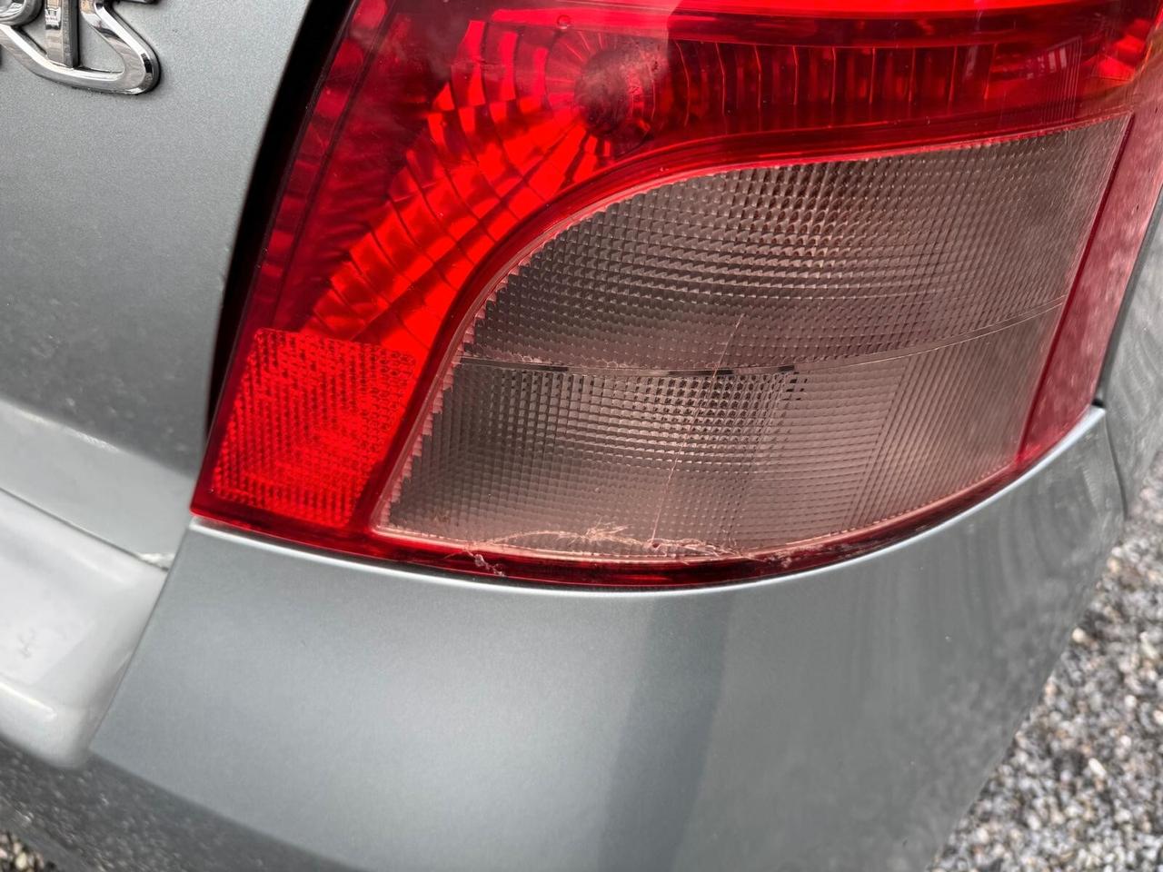 Toyota Yaris 1.0 5 porte Sol