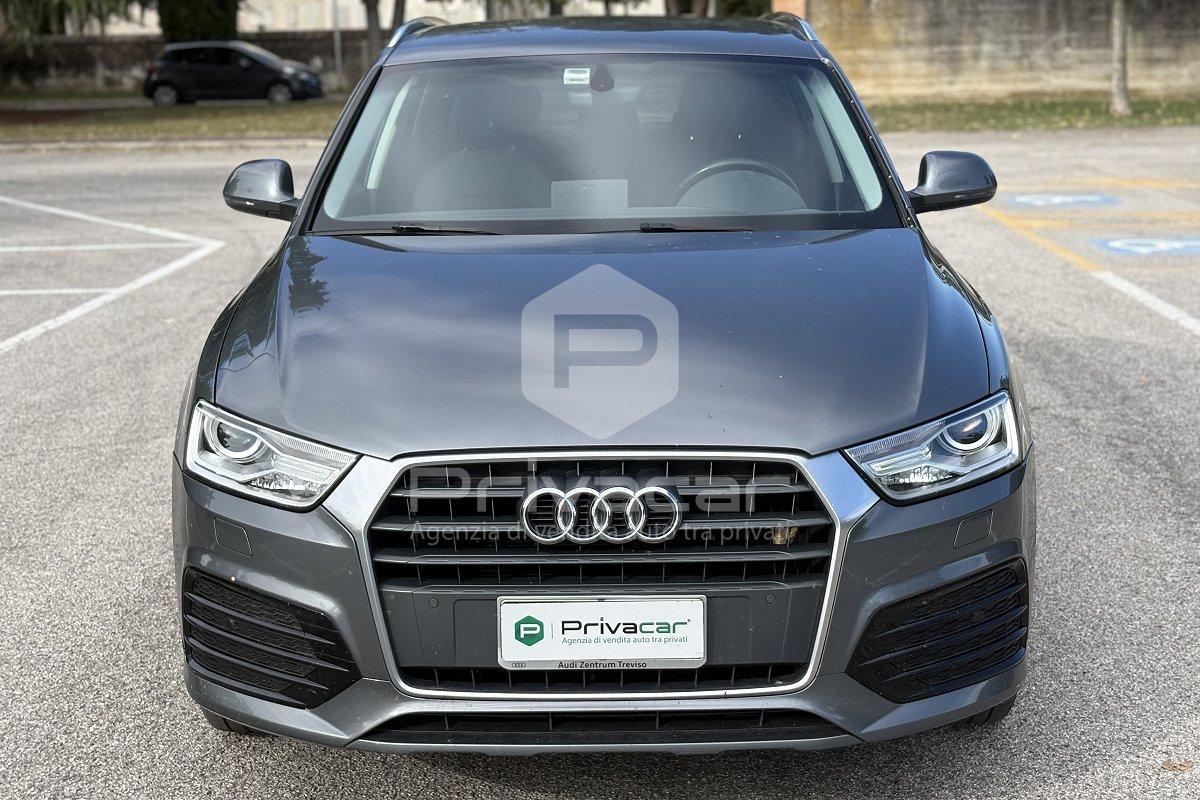 AUDI Q3 2.0 TDI 120 CV S tronic Business