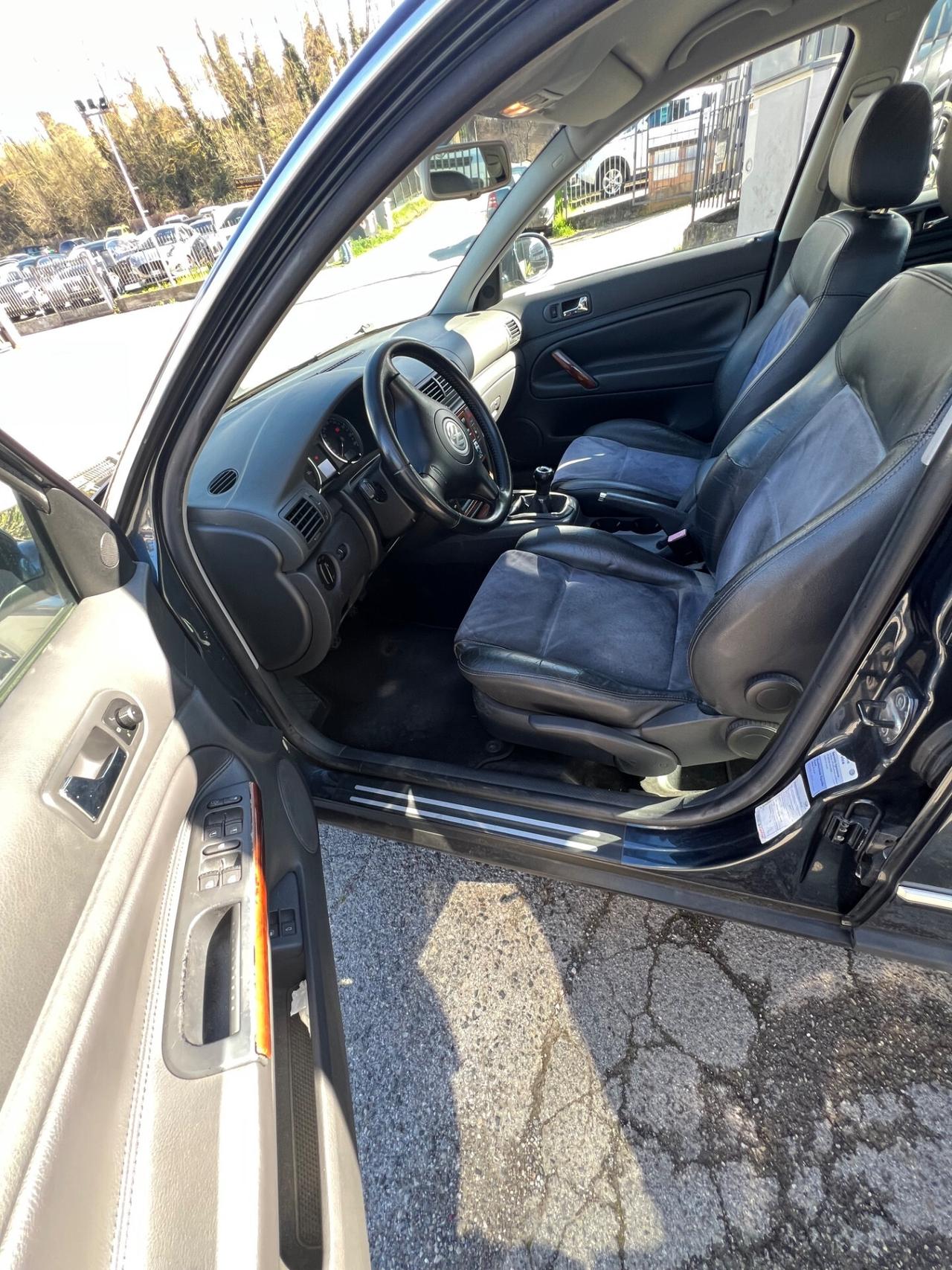 Volkswagen Passat 1.9 TDI/130 CV cat Highline