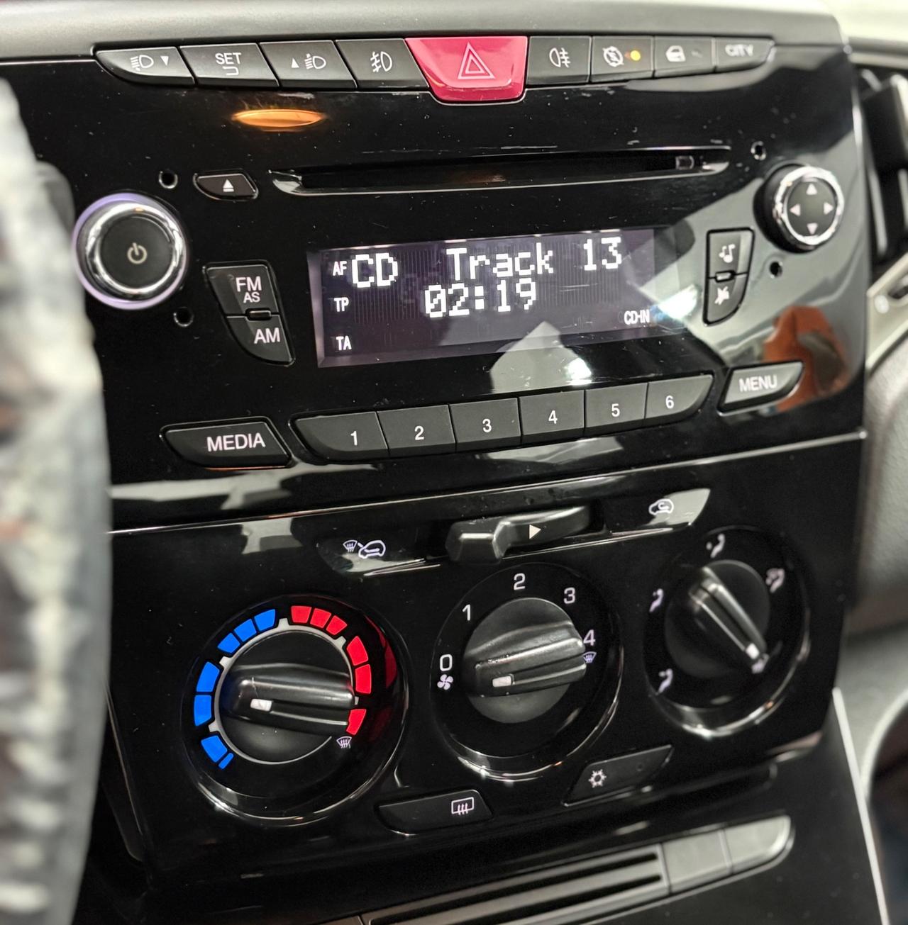 Lancia Ypsilon 1.3 MJT 16V 95 CV 5 porte S&S Gold