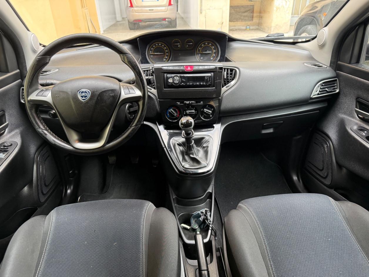 Lancia Ypsilon 5 Porte Ypsilon 1.2 8v GPL S MomoDesign 69cv E6