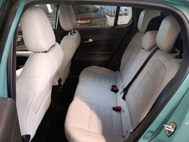 FIAT 600 1.2 Hybrid 110cv La Prima II