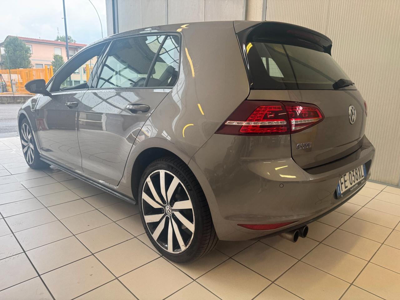 VOLKSWAGEN Golf GTE 1.4 TSI DSG