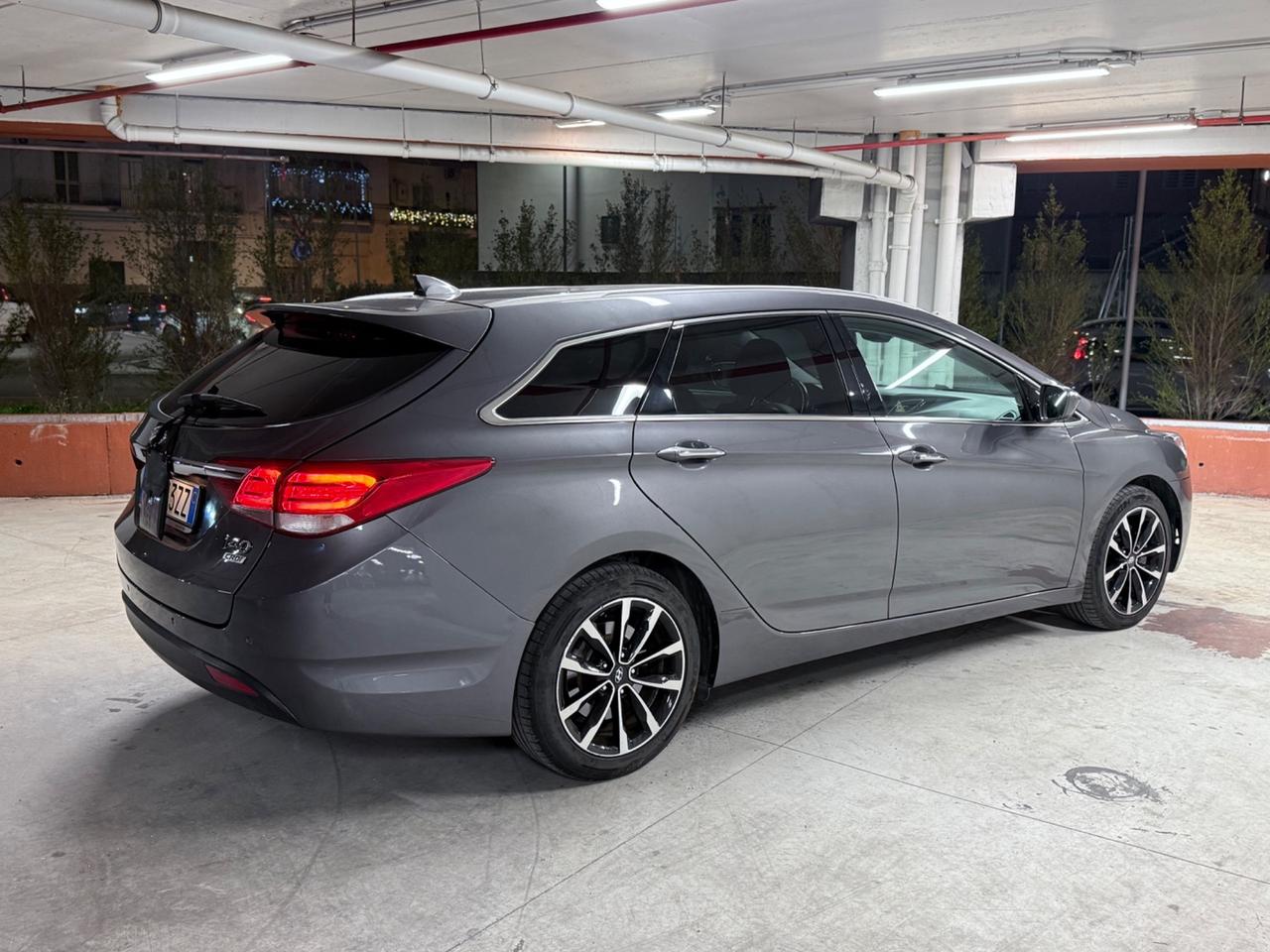 Hyundai i40 Wagon 1.6 CRDi DCT - NAVIG - TELE PARK