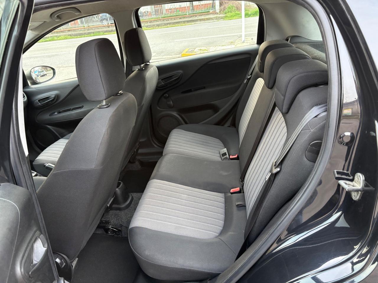 Fiat Punto 1.2 8V 5 porte Street