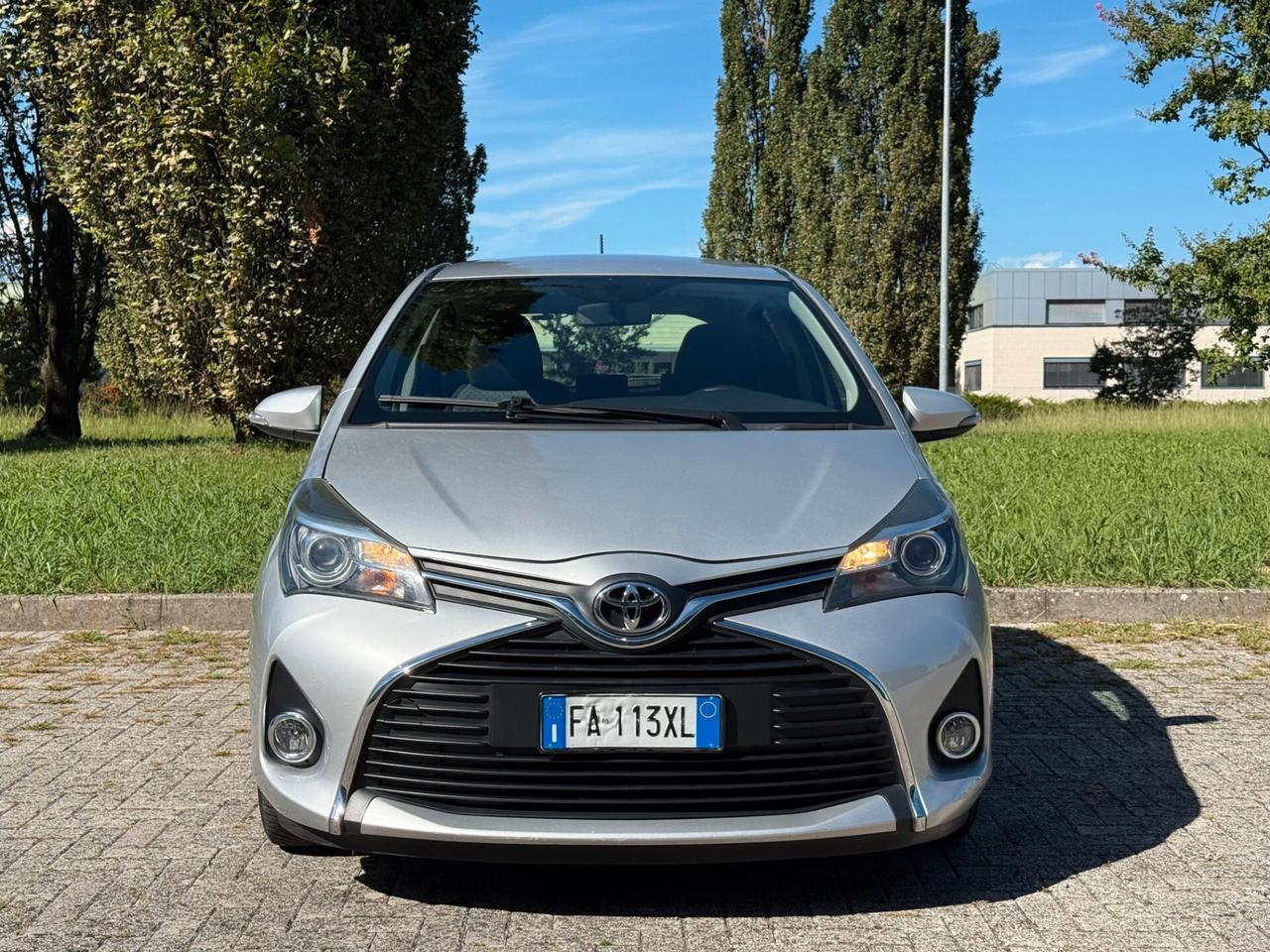 Toyota Yaris 1.0 5 porte neopatentati
