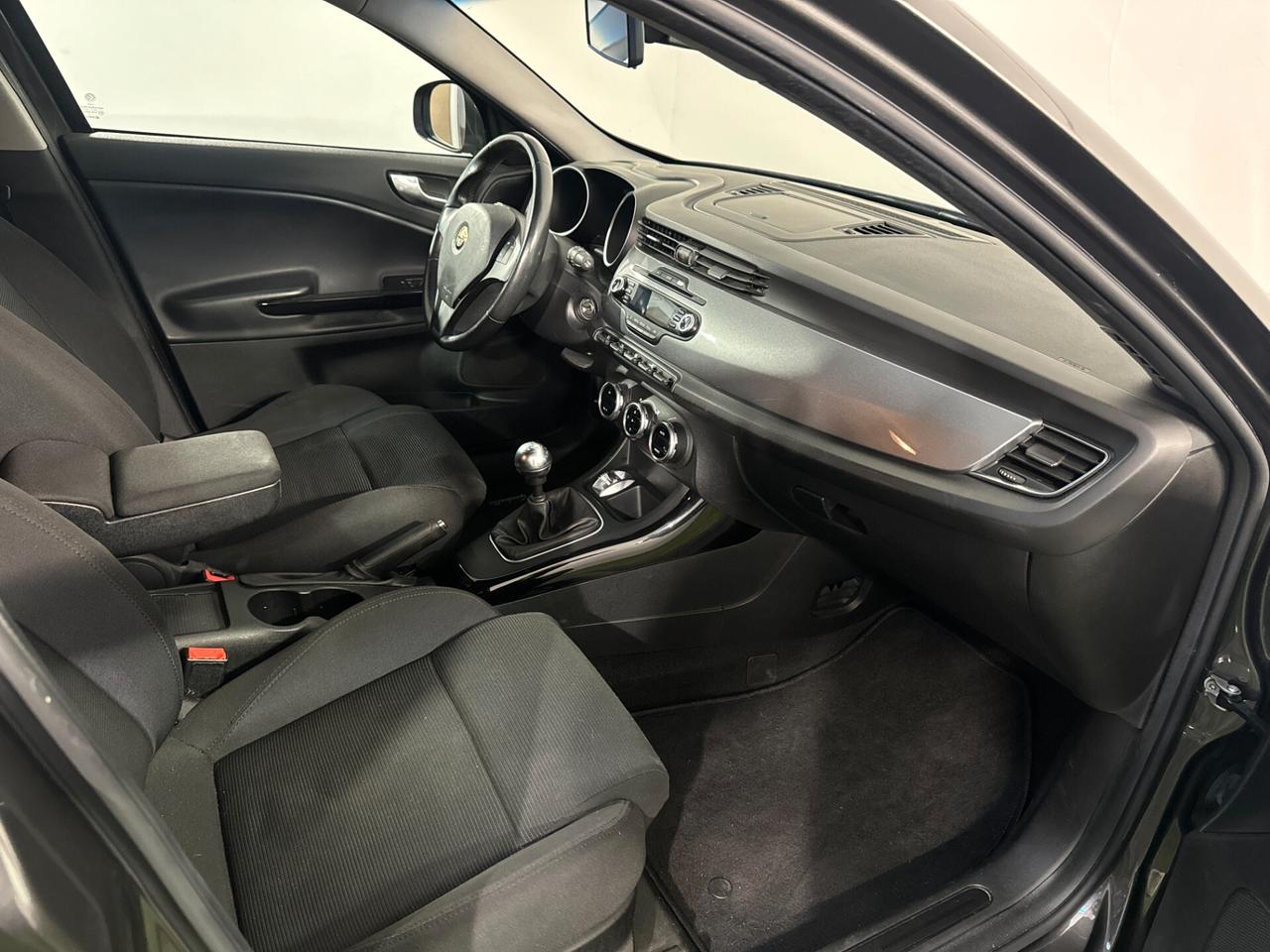 Giulietta III 1.4 Distinctive 120cv EURO5 1PROP.