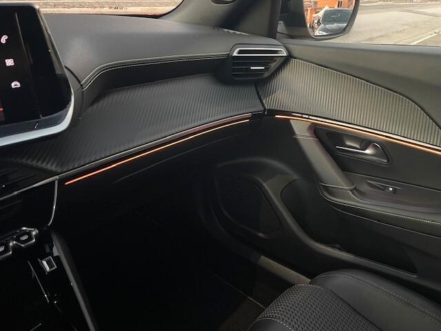 Peugeot 2008 PureTech 130 S&S GT