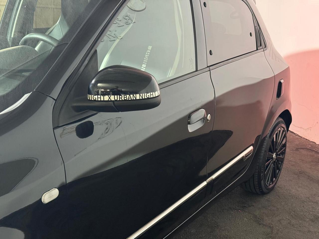 Renault Twingo Electric Urban Night