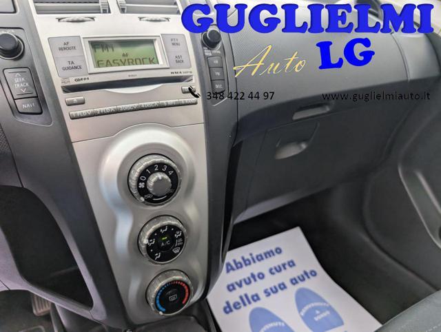 TOYOTA Yaris 1.3 5 porte Sol