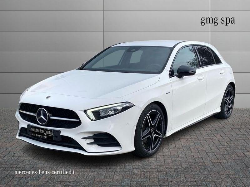 Mercedes-Benz Classe A A 180 d Premium Night edition auto