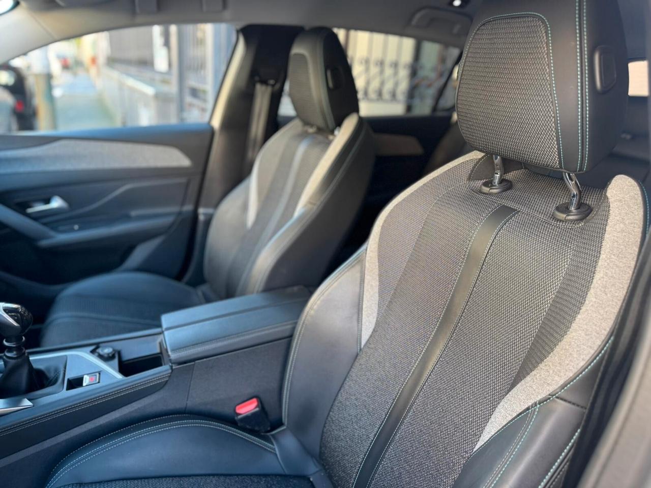 Peugeot 308 BlueHDi 130 S&S Allure Pack