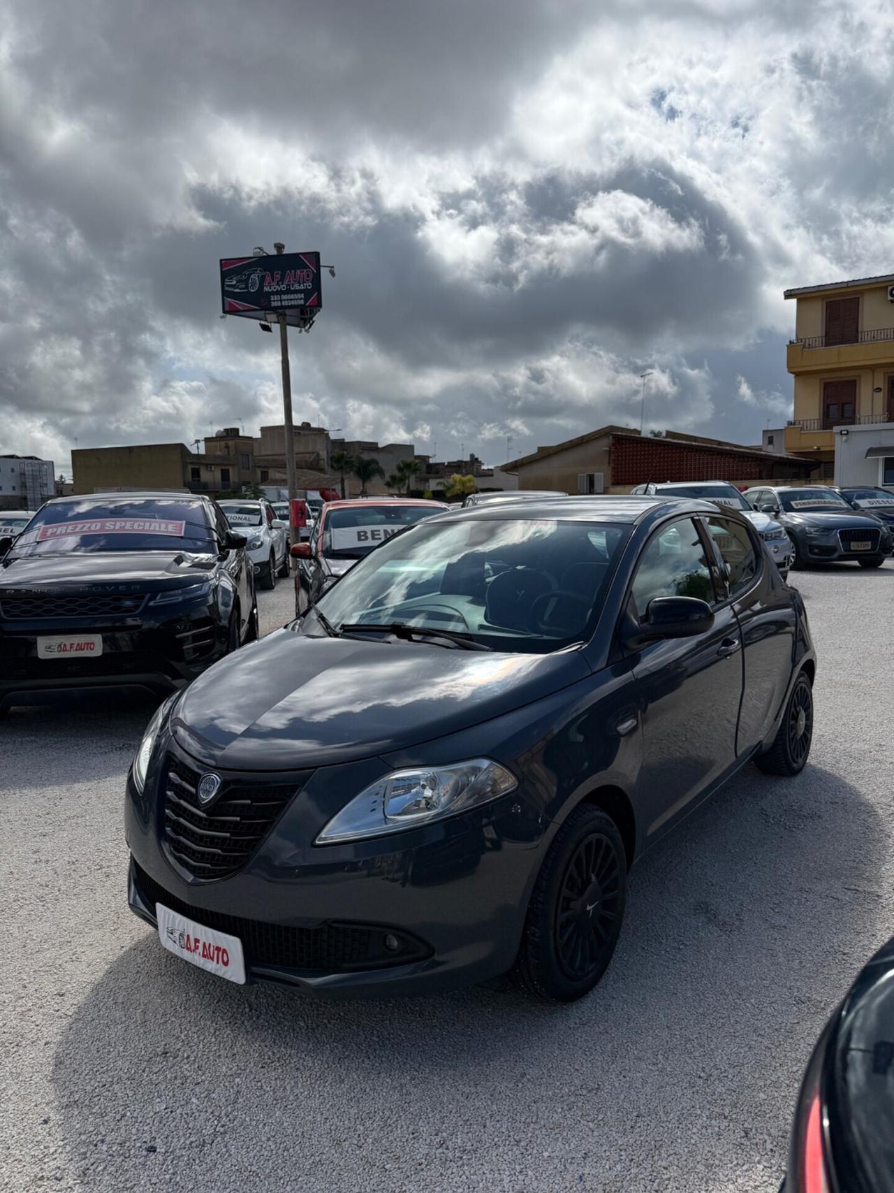 Lancia Ypsilon 1.2 69 CV 5 porte GPL Ecochic Gold