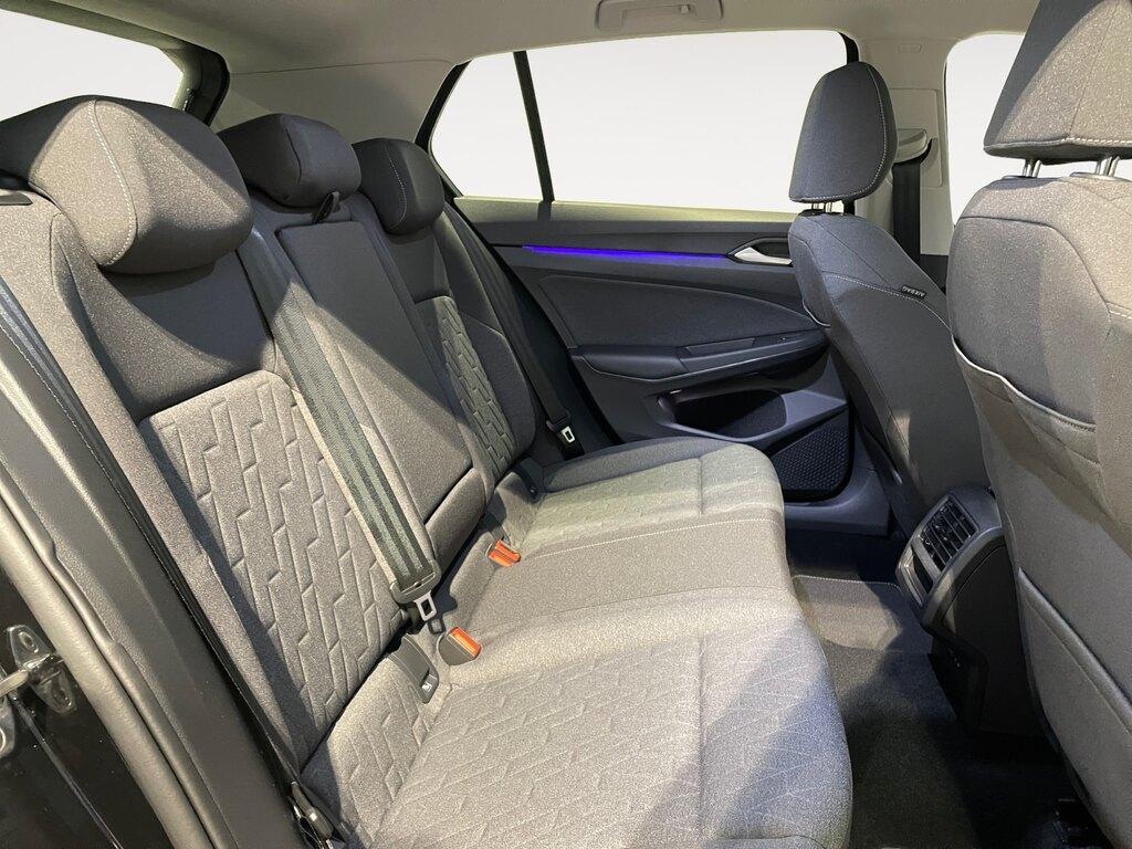 Volkswagen Golf VIII 2024 2.0 TDI 150CV DSG Edit. Plus