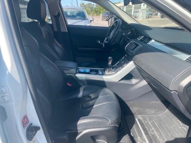 Land Rover Range Evoque 2.2 TD4 5p. Pure